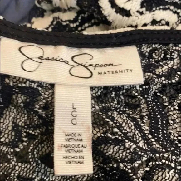 Jessica Simpson maternity lace blouse - Picture 5 of 8